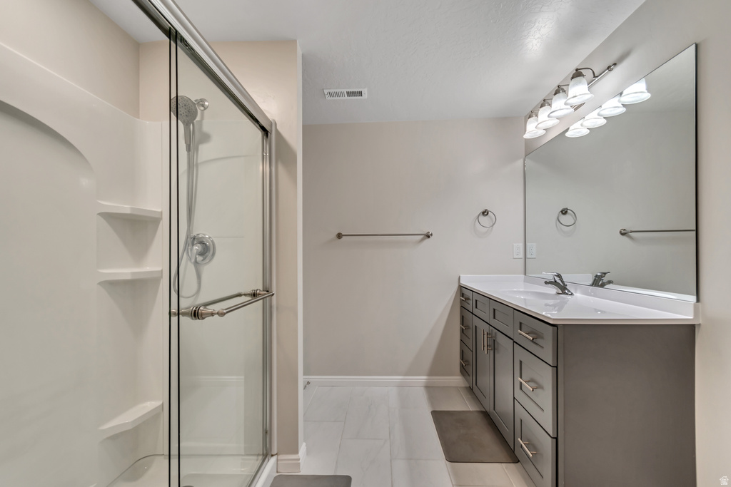 2368 E HITCHING POST DR Eagle Mountain, UT 84005