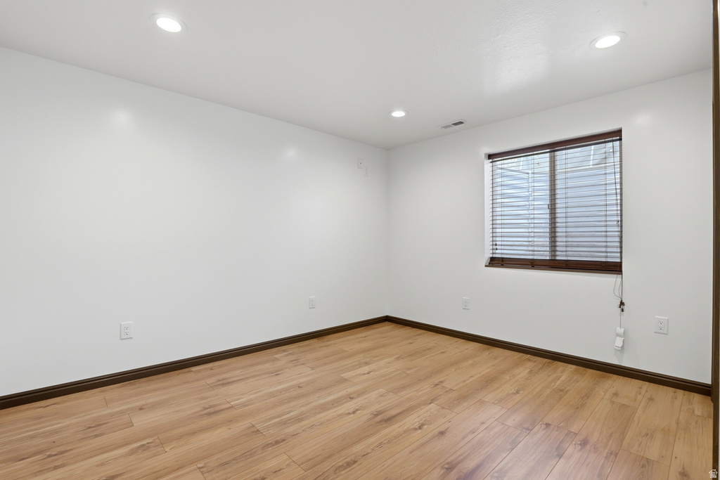 1379 N 2530 W Clinton, UT 84015