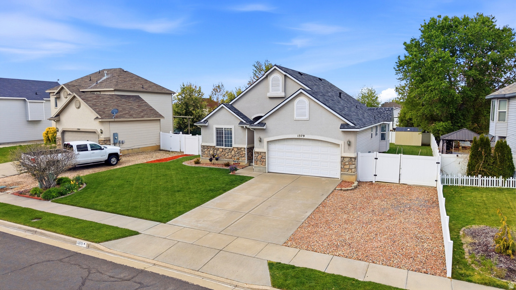 1379 N 2530 W Clinton, UT 84015