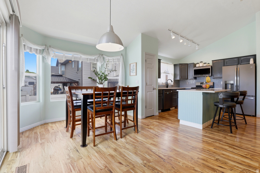 1379 N 2530 W Clinton, UT 84015