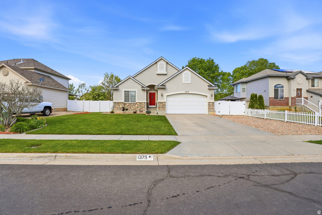 1379 N 2530 W Clinton, UT 84015