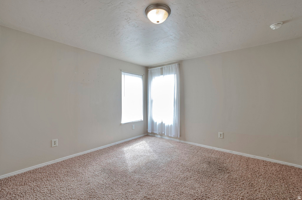 2895 N 2225 ST Layton, UT 84040