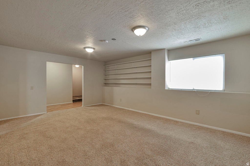 2895 N 2225 ST Layton, UT 84040