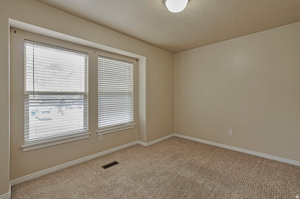 2895 N 2225 ST Layton, UT 84040