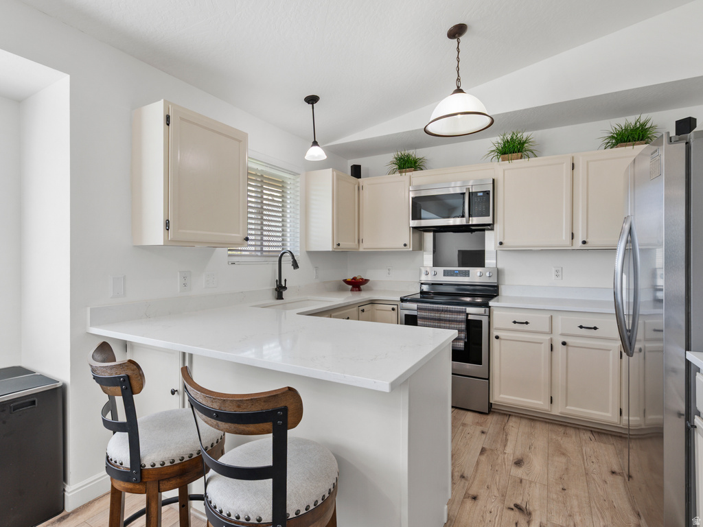 8681 S 3965 W DR West Jordan, UT 84088