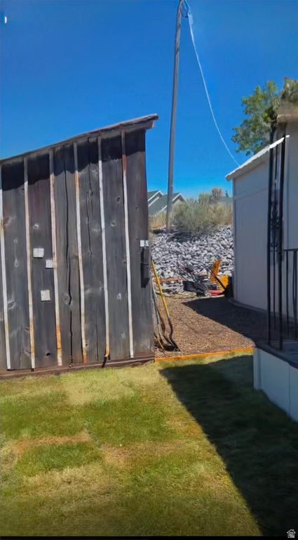 175 S EAGLE ST Eureka, UT 84628