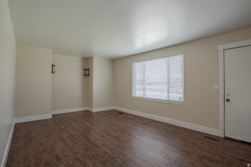 3305 W PAULA ANN ST Taylorsville, UT 84129