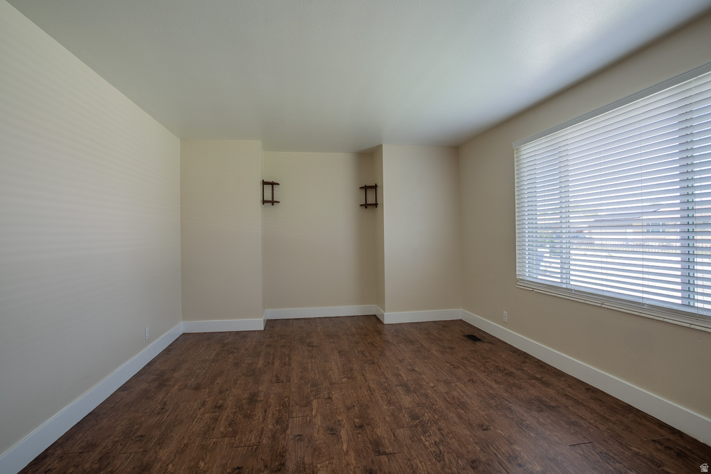 3305 W PAULA ANN ST Taylorsville, UT 84129