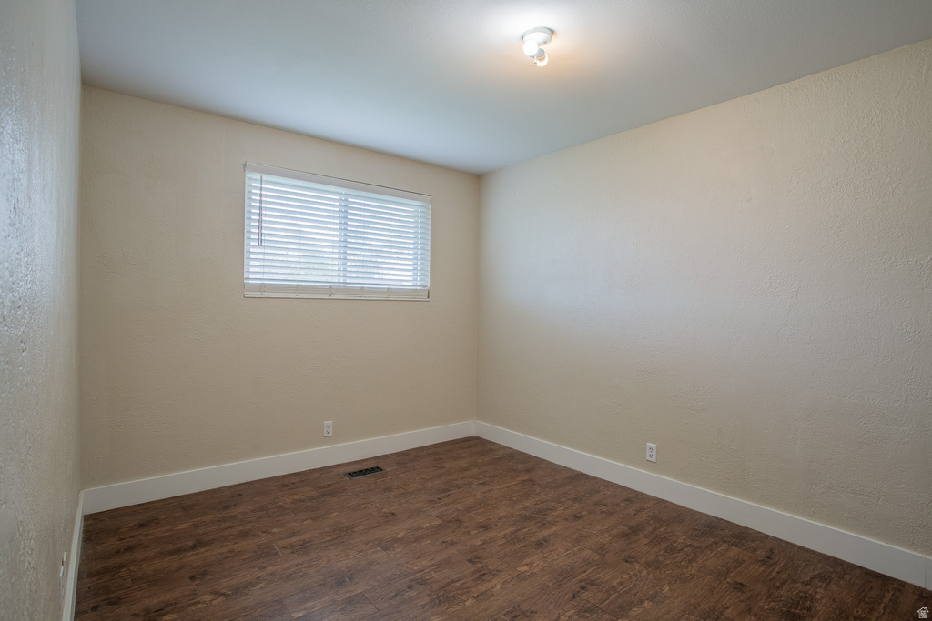 3305 W PAULA ANN ST Taylorsville, UT 84129