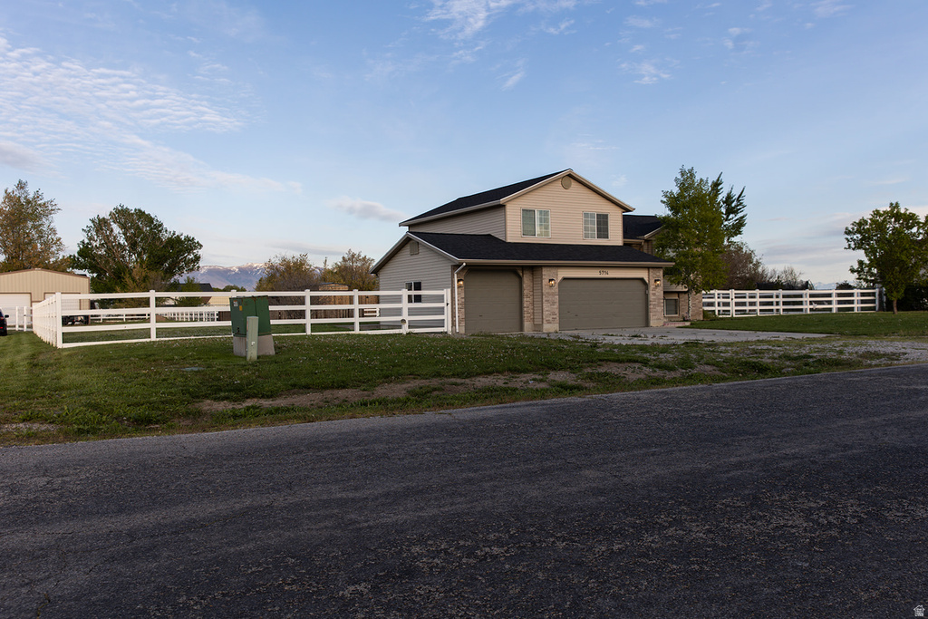 5714 S 6950 W Hooper, UT 84315