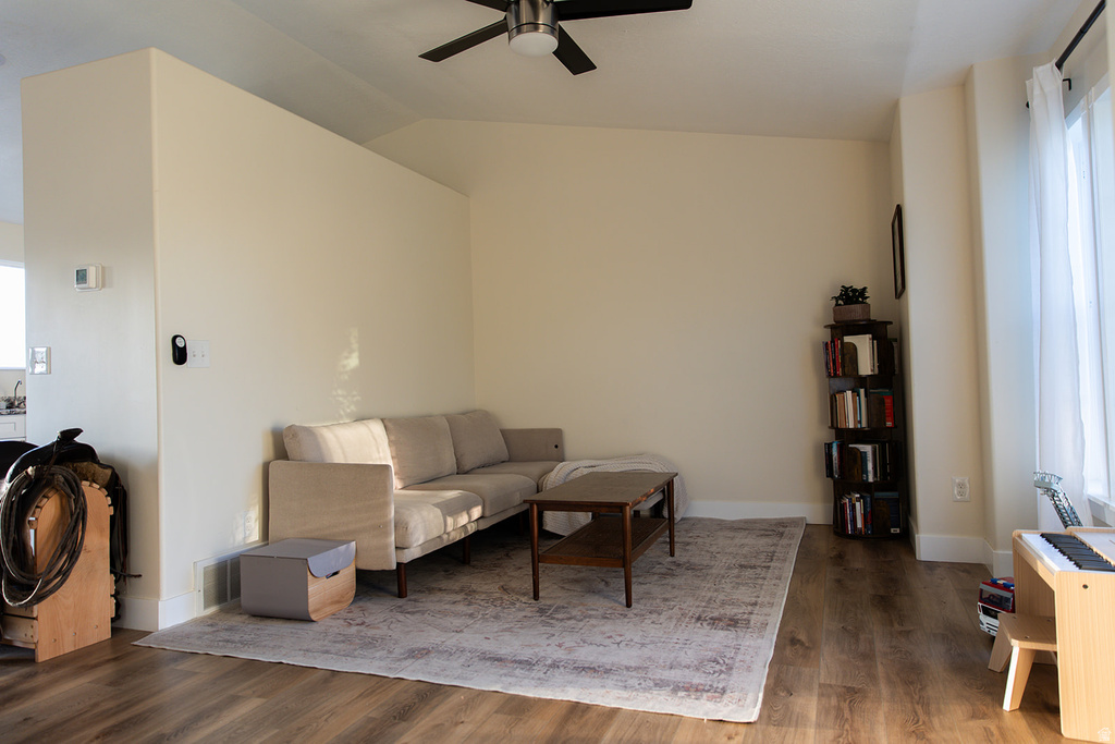 5714 S 6950 W Hooper, UT 84315