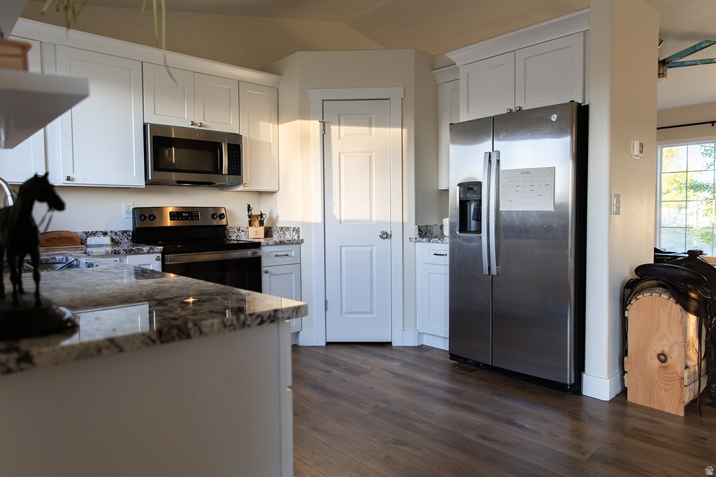 5714 S 6950 W Hooper, UT 84315