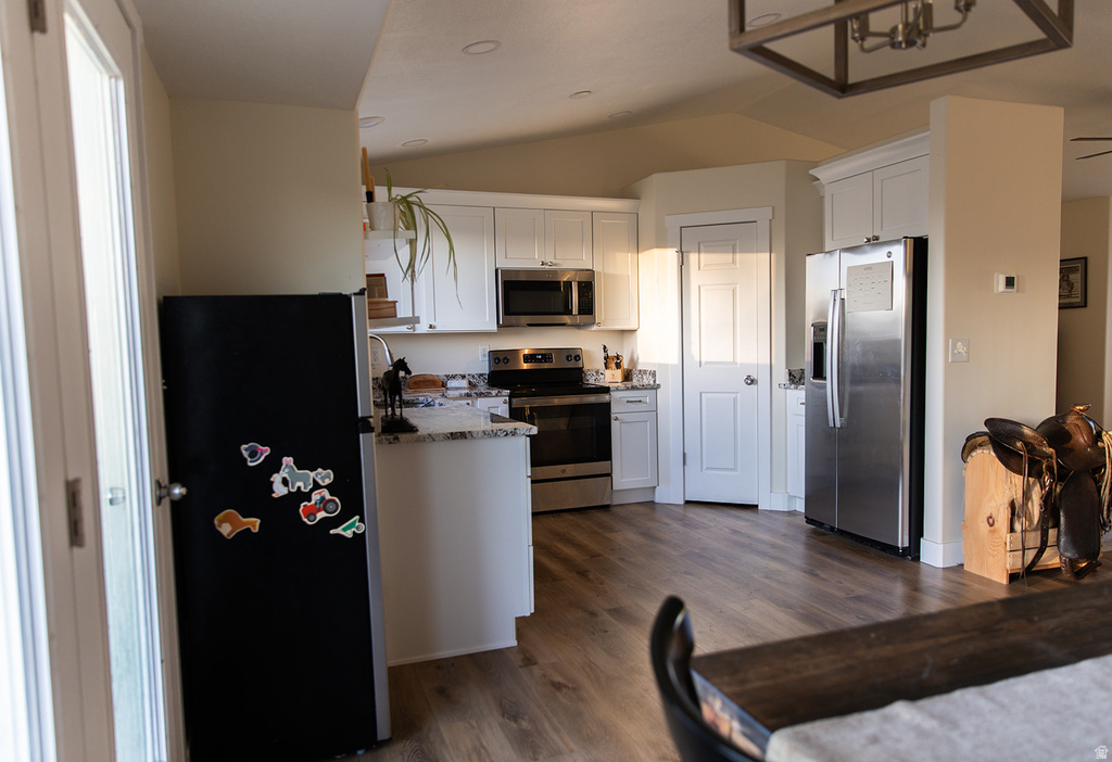 5714 S 6950 W Hooper, UT 84315