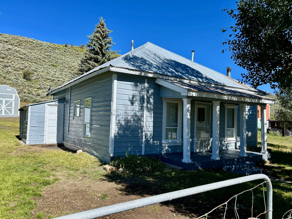 20 S CHURCH ST Scofield, UT 84526