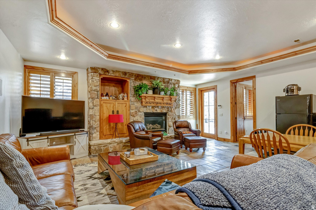 1400 E COVE CIR North Salt Lake, UT 84054