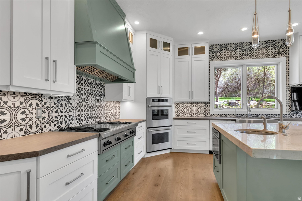 1400 E COVE CIR North Salt Lake, UT 84054