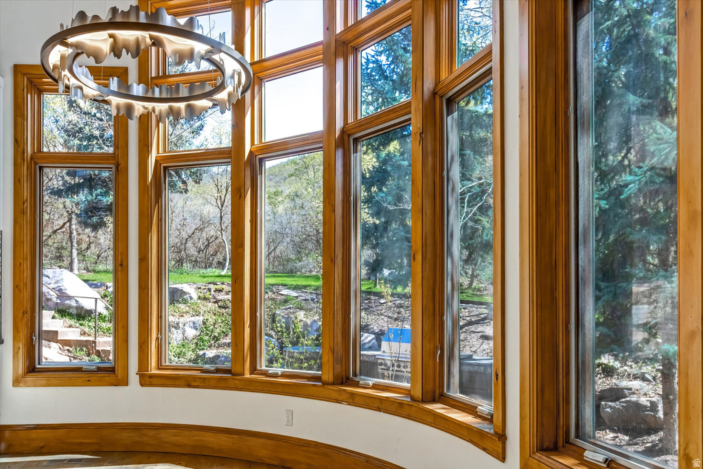 1400 E COVE CIR North Salt Lake, UT 84054