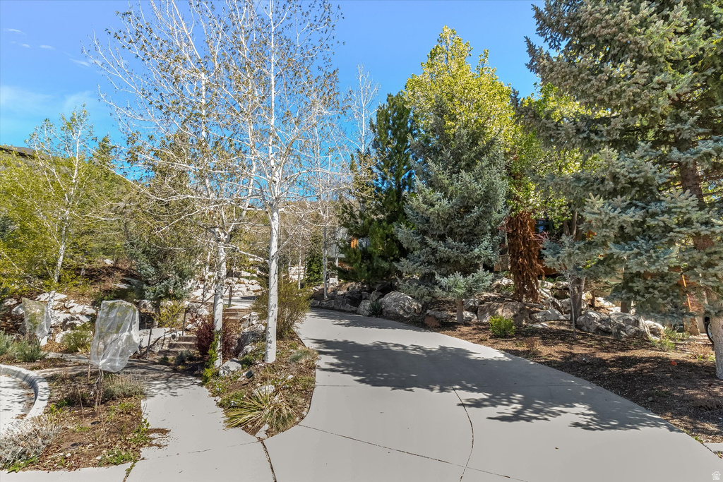 1400 E COVE CIR North Salt Lake, UT 84054