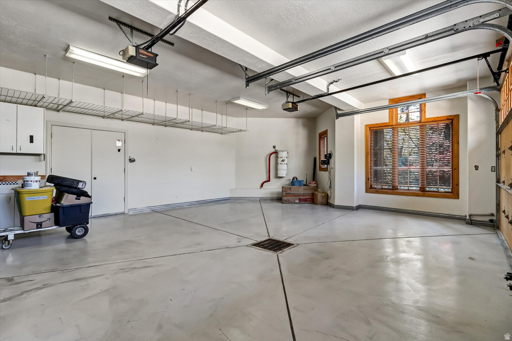 1400 E COVE CIR North Salt Lake, UT 84054