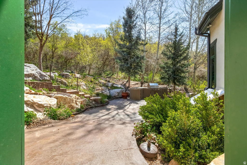 1400 E COVE CIR North Salt Lake, UT 84054