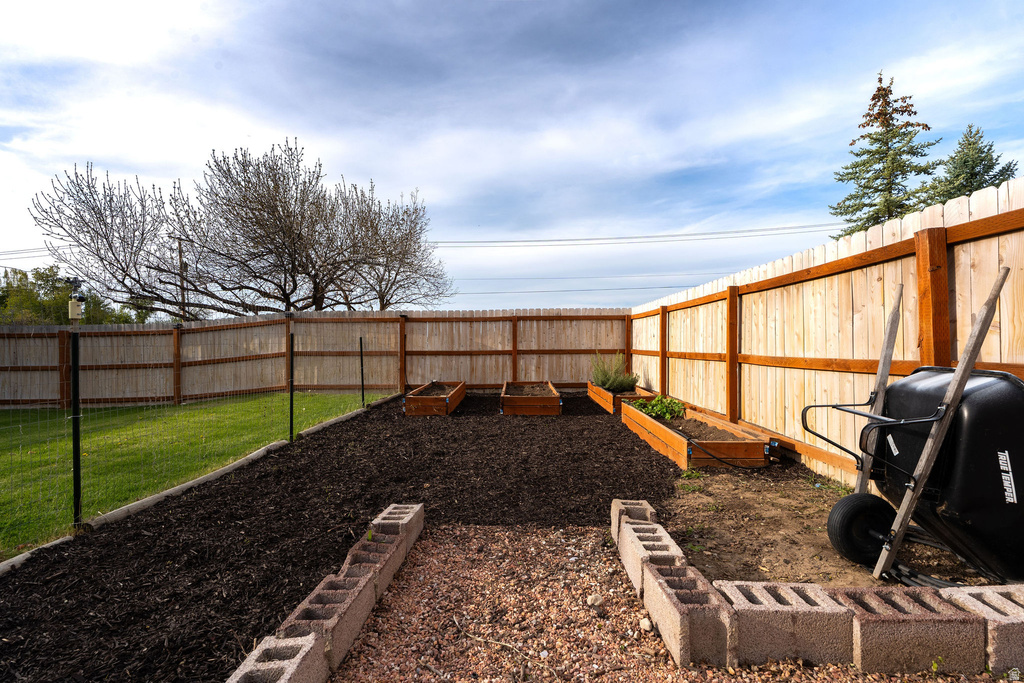 988 E 2200 N North Logan, UT 84341