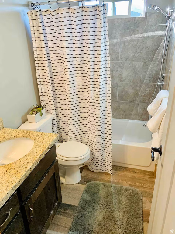 650 N CAMBRY DR Garden City, UT 84028