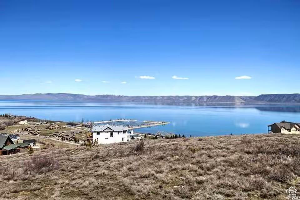 650 N CAMBRY DR Garden City, UT 84028