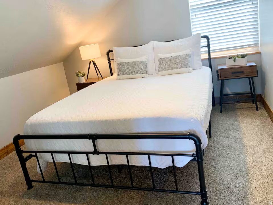 650 N CAMBRY DR Garden City, UT 84028