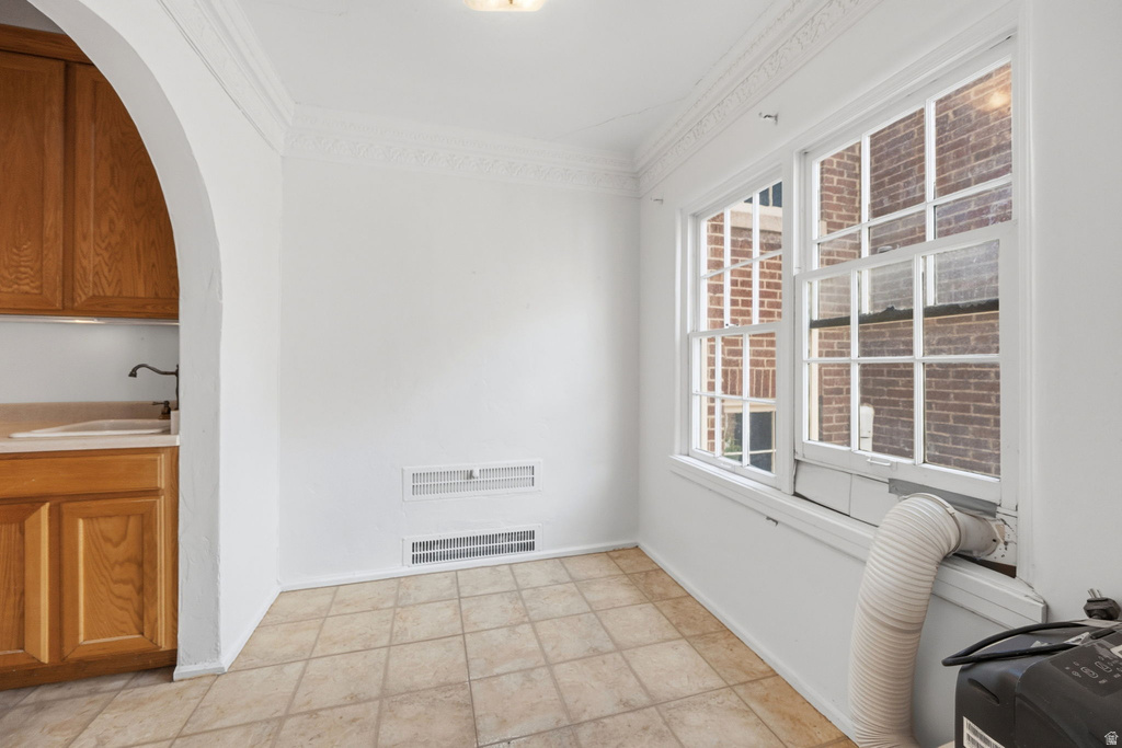 27 S 800 E #15 Salt Lake City, UT 84102