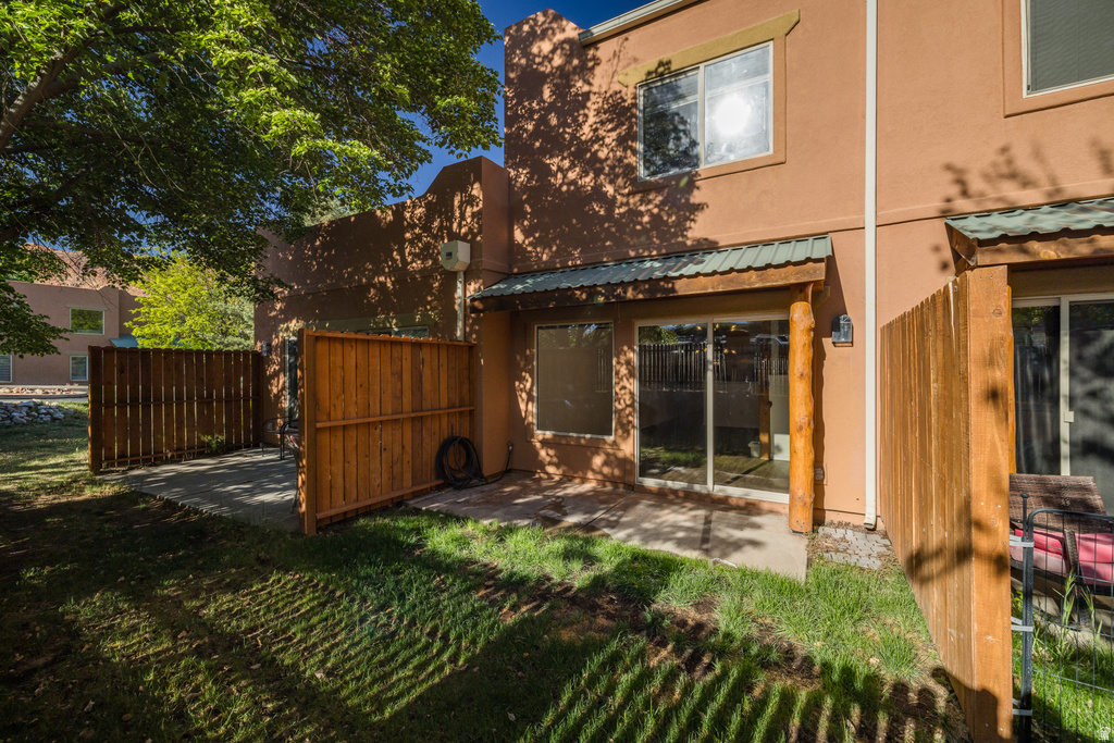 382 E PUEBLO CT Moab, UT 84532