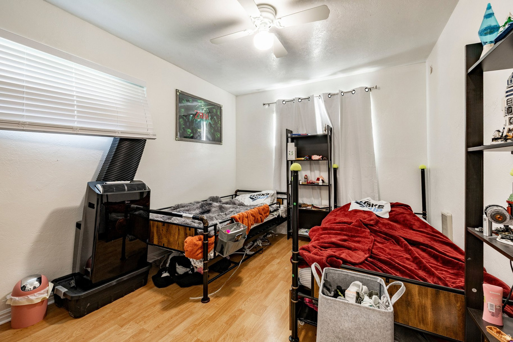 1760 S 2500 E Salt Lake City, UT 84108