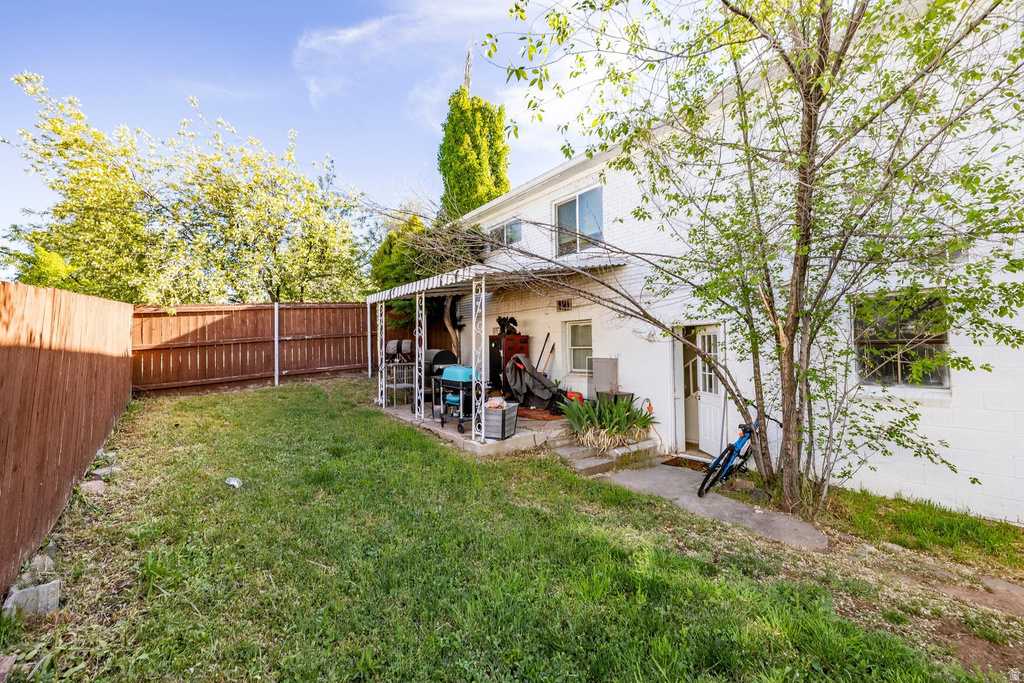 1760 S 2500 E Salt Lake City, UT 84108