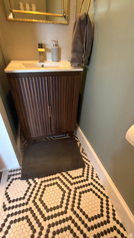 4883 S CENTER ST Murray, UT 84107