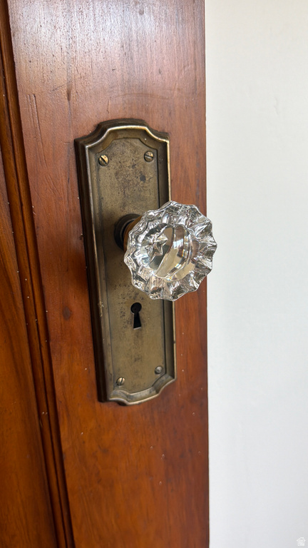 4883 S CENTER ST Murray, UT 84107