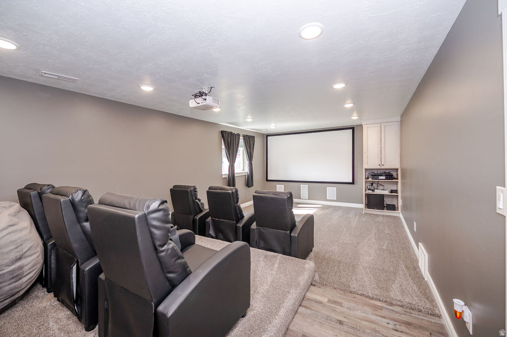 2692 W 2325 N Farr West, UT 84404