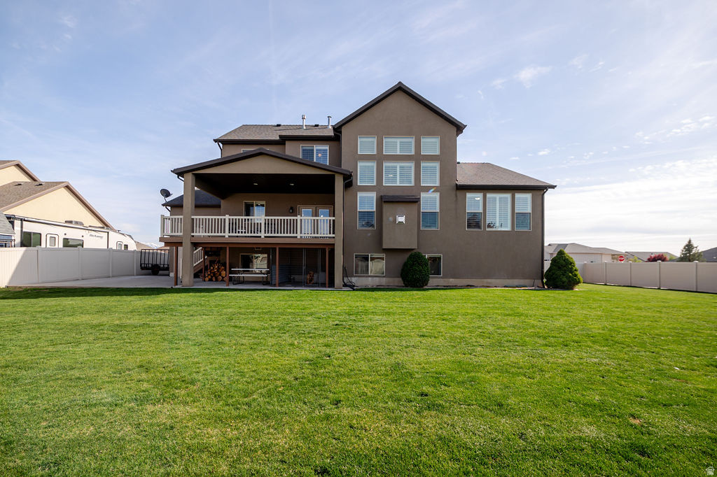 2692 W 2325 N Farr West, UT 84404
