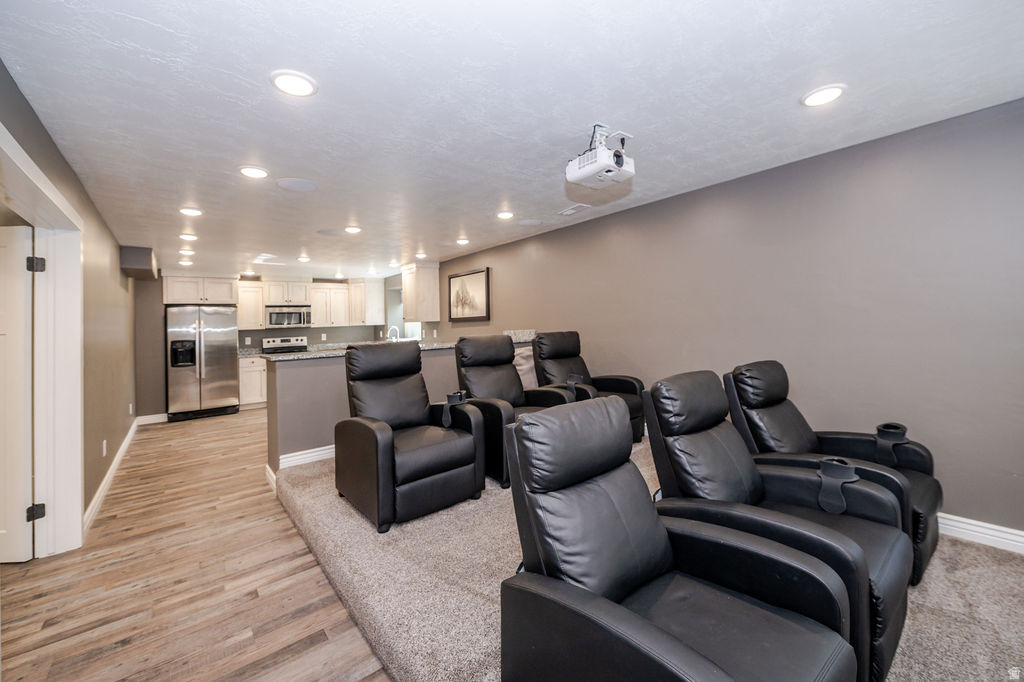 2692 W 2325 N Farr West, UT 84404