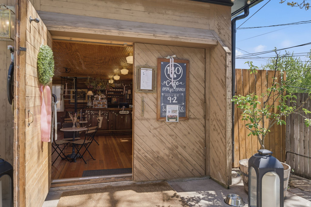 257 E TENTH AVE Salt Lake City, UT 84103