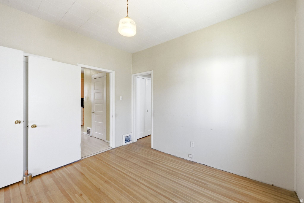 257 E TENTH AVE Salt Lake City, UT 84103