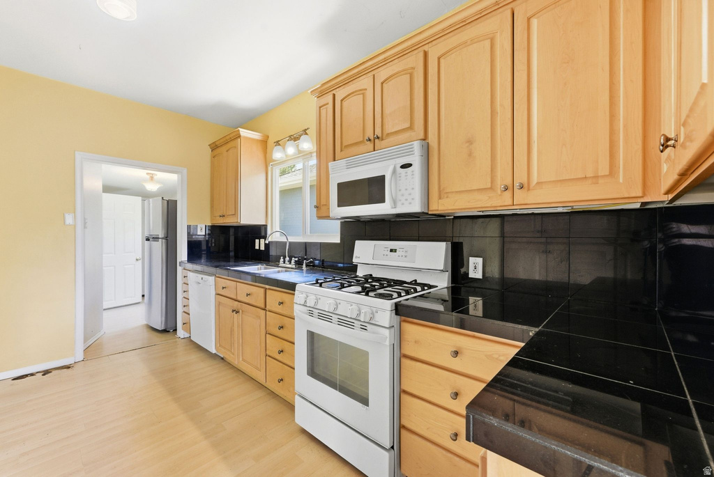 257 E TENTH AVE Salt Lake City, UT 84103