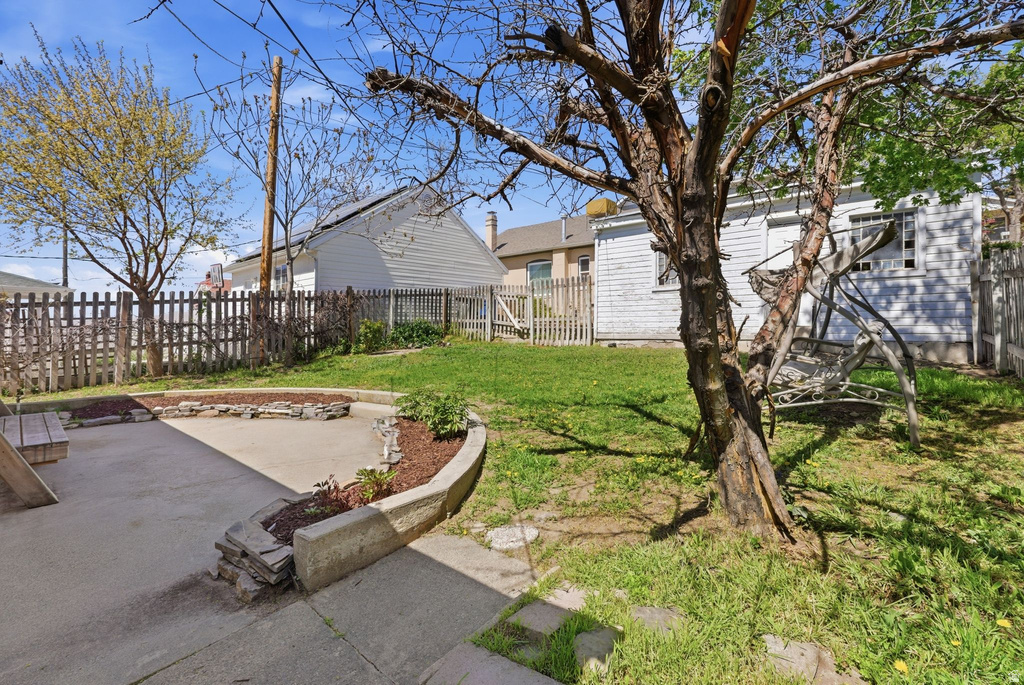 257 E TENTH AVE Salt Lake City, UT 84103