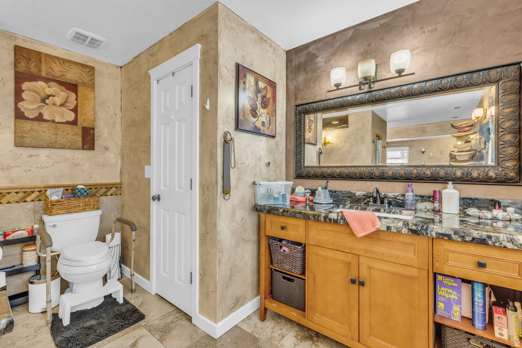 2047 N 1650 E Layton, UT 84040