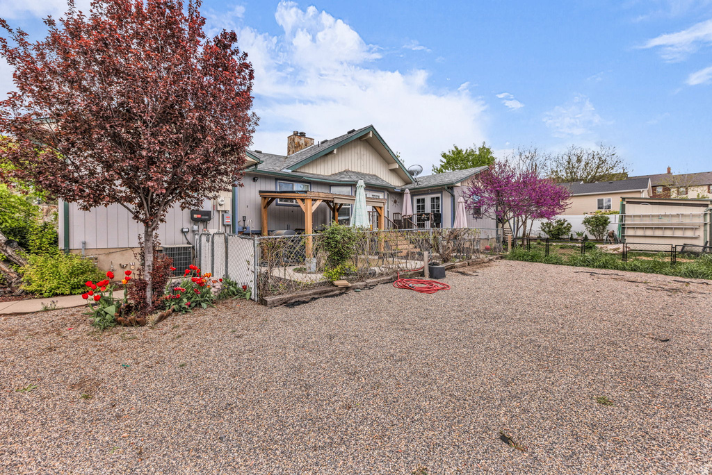 2047 N 1650 E Layton, UT 84040
