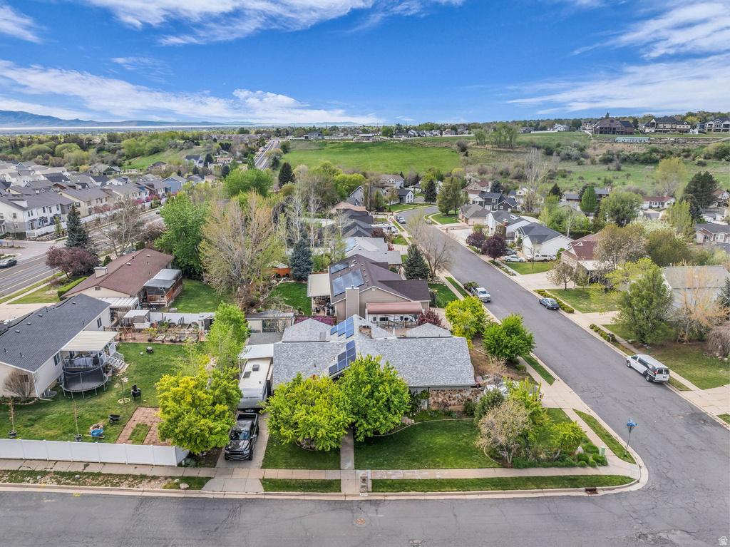 2047 N 1650 E Layton, UT 84040