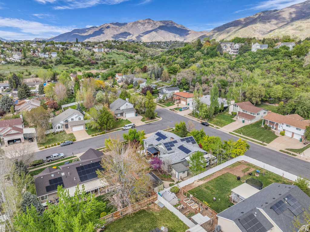 2047 N 1650 E Layton, UT 84040