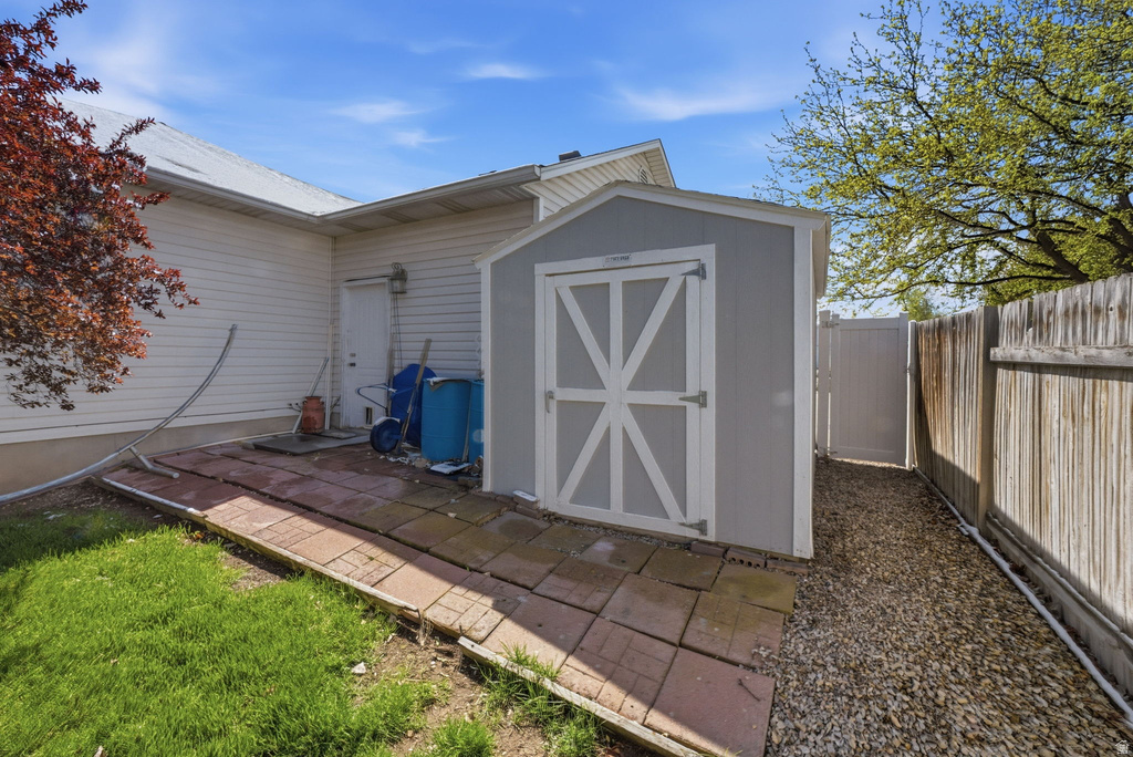 5112 W 8820 S West Jordan, UT 84081