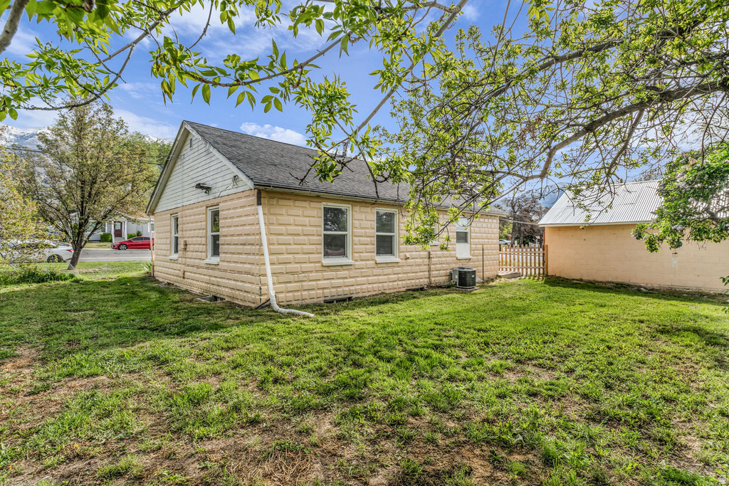 710 S LOCUST AVE Pleasant Grove, UT 84062