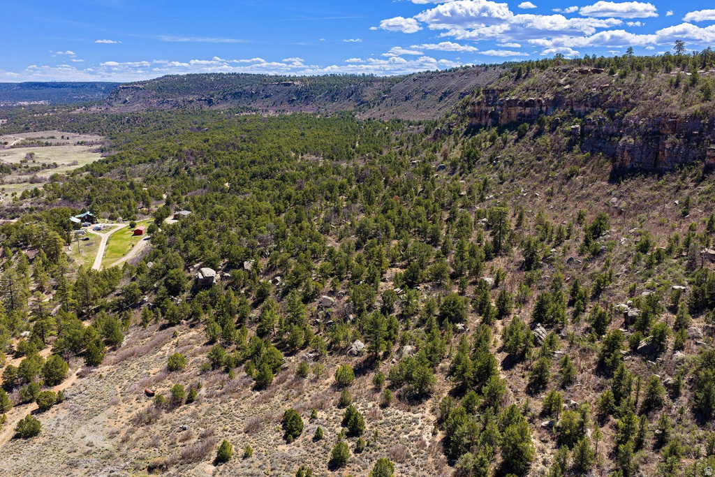 1824  E SR 4 La Sal, UT 84530