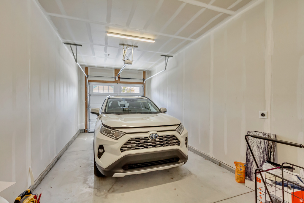 4951 W WALTANA WAY #208 South Jordan, UT 84009