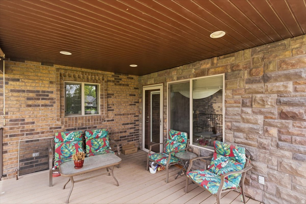 6237 W 4600 S Hooper, UT 84315